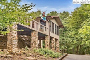 VCG Mountain Manor